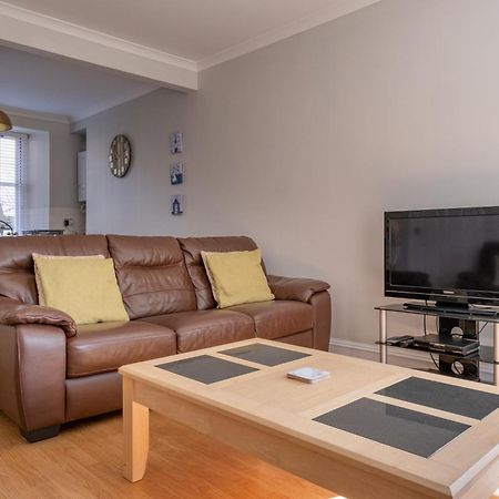 Stonehaven Ground Floor Home With A Spectacular Harbour View. Kültér fotó
