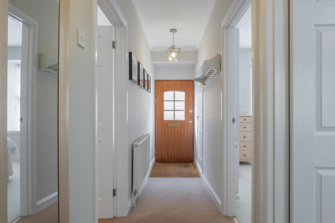 Stonehaven Ground Floor Home With A Spectacular Harbour View. Kültér fotó