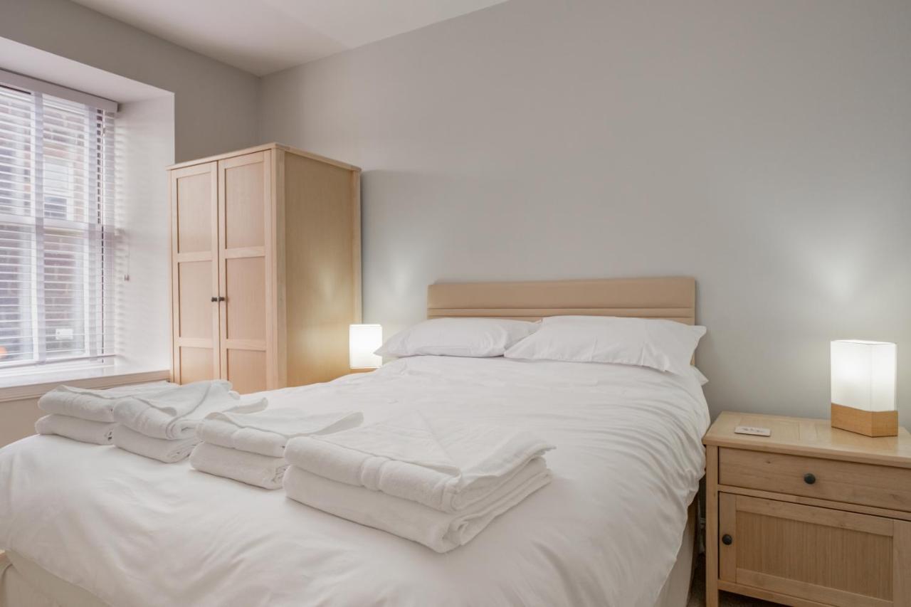 Stonehaven Ground Floor Home With A Spectacular Harbour View. Kültér fotó